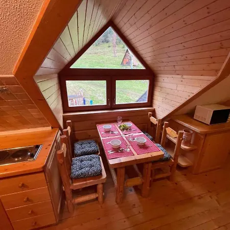 アパート Certovica